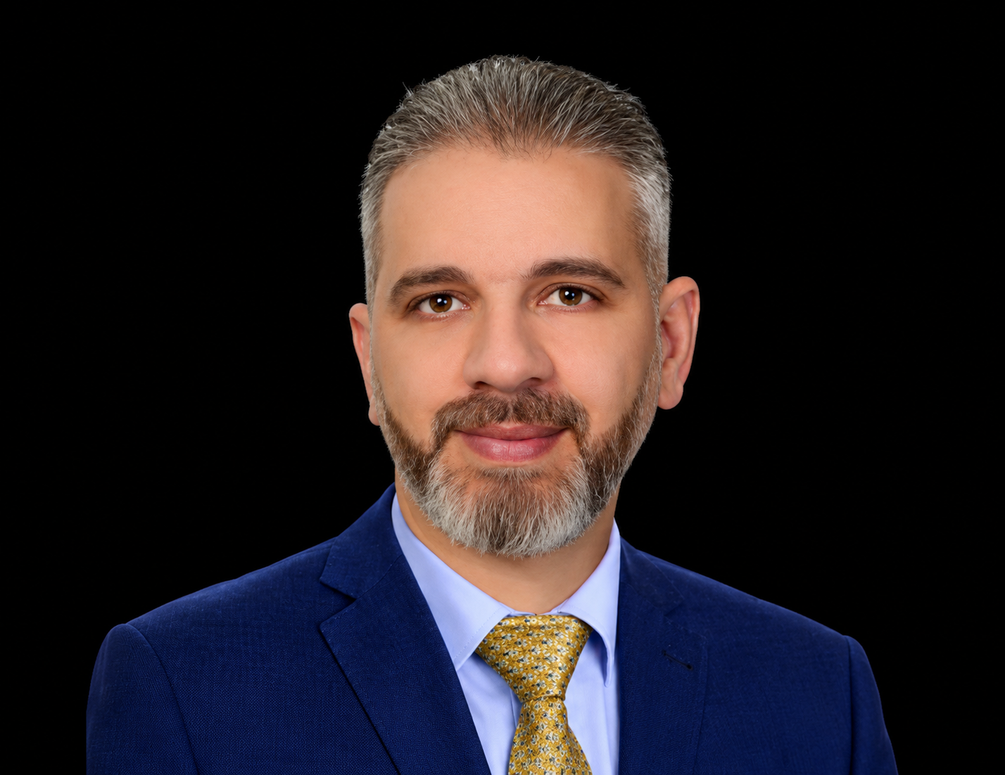 Portrait of Diyaa Eddin Hamawei, Accounting Manager at Syria Link