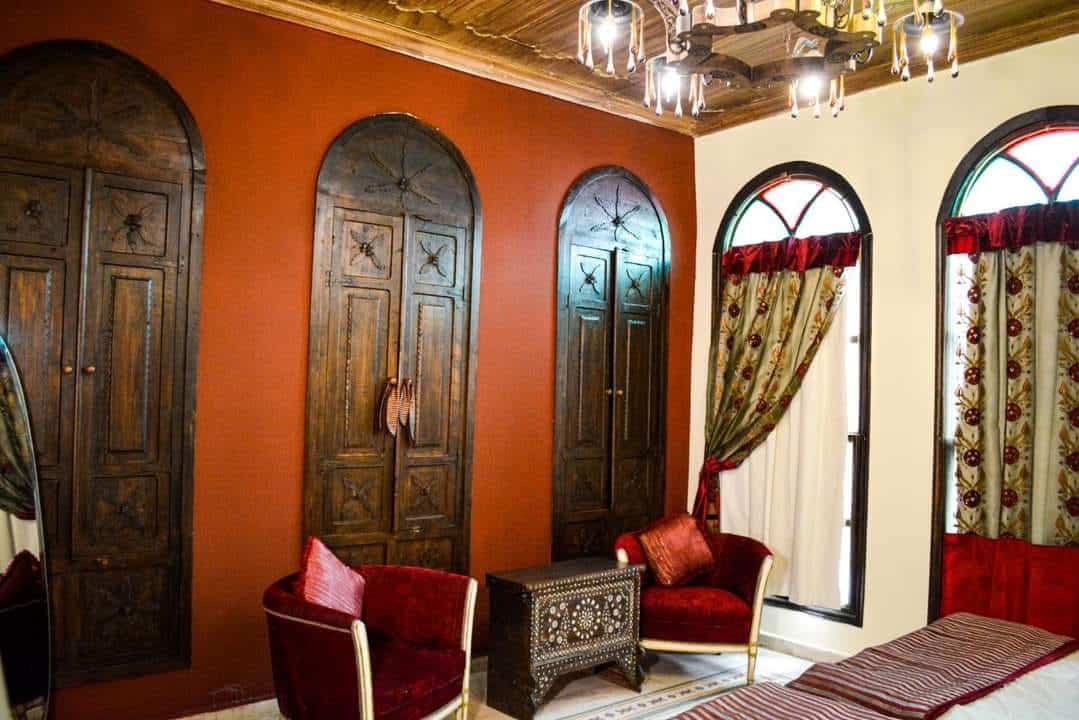 Dar Al Noor Hotel room interior detail