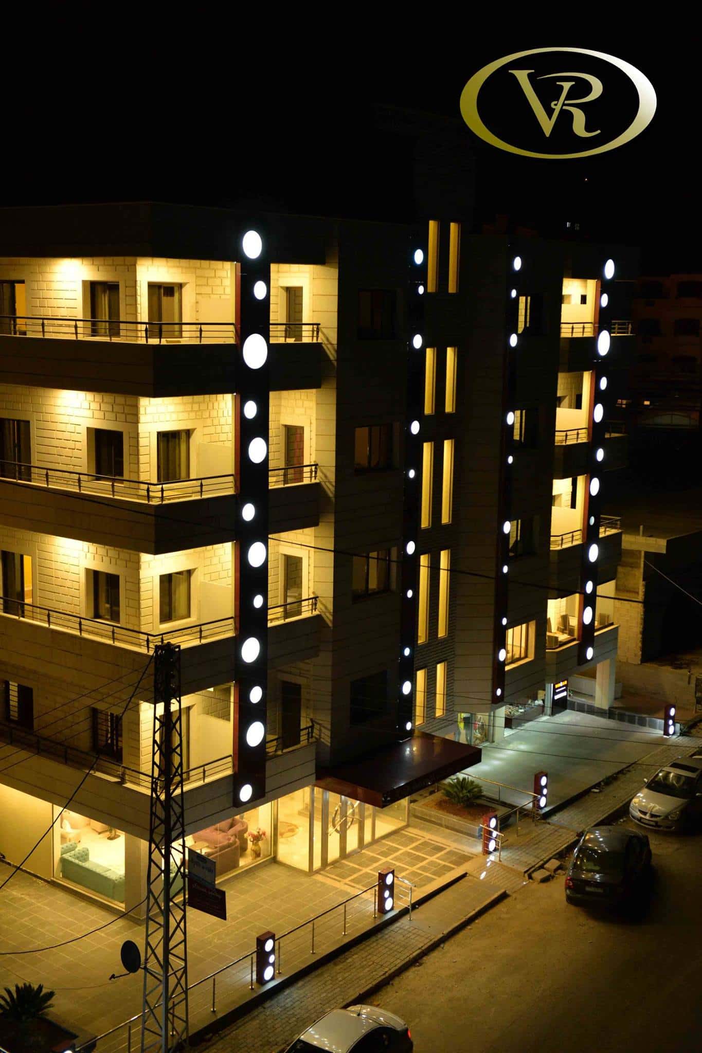 Villa Rosa Hotel building exterior