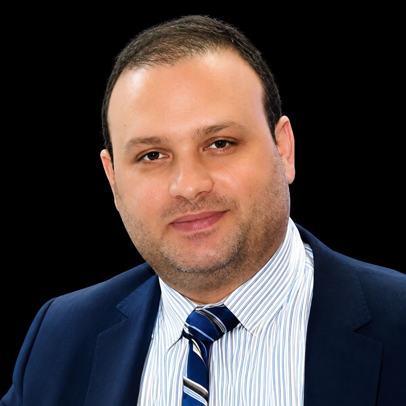 Portrait of Iyad Abo Al Shamat, General Manager of Syria Link